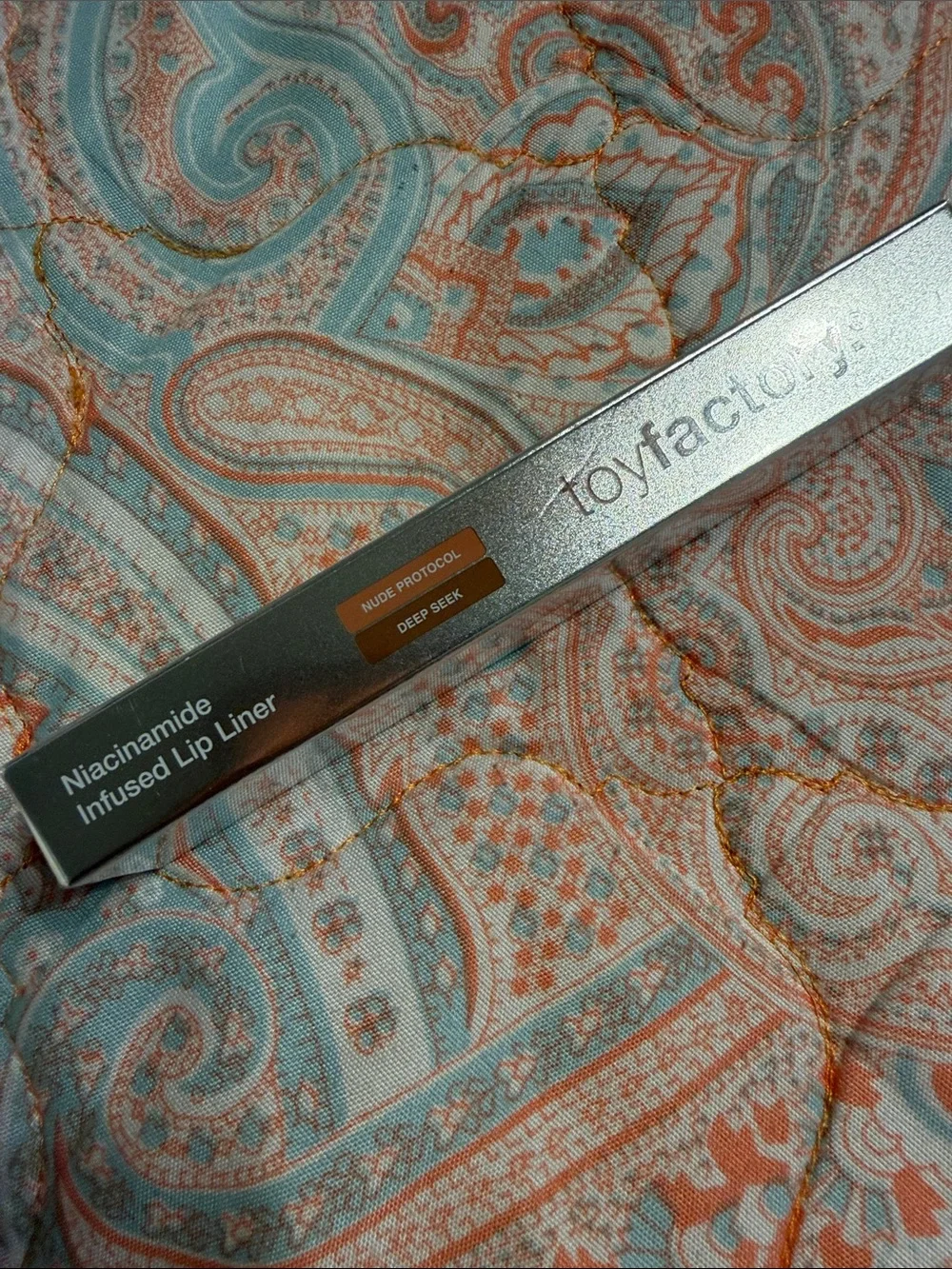Toy Factory Niacinamide Infused Lip Liner Duo Kit
